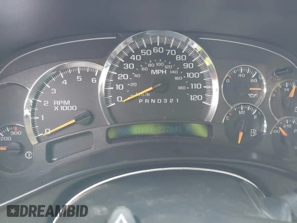 ✅ 2006 Chevrolet Silverado 2500HD LT2 • VIN: 1GCHK29U56E120712 • Lot: 41945423. Wystawiony na IAAI z przebiegiem 277 045 mil. Bezpłatny archiwum sprzedaży aukcyjnych z USA i szczegółowy raport historii pojazdu na DreamBid. Zdjęcie 7.