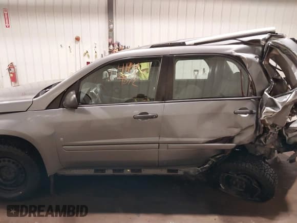 ✅ 2006 Chevrolet Equinox LS • VIN: 2CNDL13F466016924 • Лот: 41944872. Опубликован ранее на IAAI с пробегом Не указан. Бесплатный доступ к архиву аукционных продаж из США и подробный отчёт об истории автомобиля на DreamBid. Изображение 15.