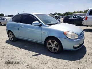 ✅ 2008 Hyundai Accent SE • VIN: KMHCN36C28U084582 • Лот: 61311135. Опубликован ранее на Copart с пробегом 124 696 миль. Бесплатный доступ к архиву аукционных продаж из США и подробный отчёт об истории автомобиля на DreamBid. Изображение 4.
