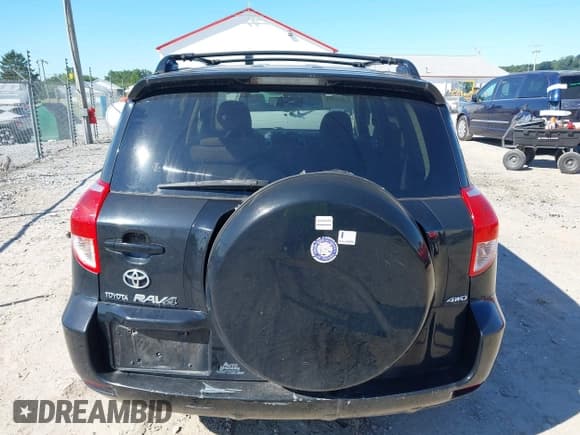 ✅ 2006 Toyota RAV4 • VIN: JTMBD35V065024250 • Lot: 43078771. Listed on IAAI with 152,579 mi. Free auction sales archive from the USA and detailed vehicle history report at DreamBid. Image 6.