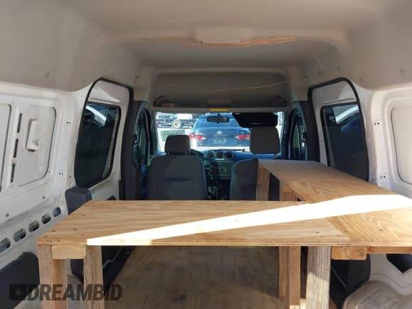 ✅ 2010 Ford Transit Connect XLT • VIN: NM0LS6BN4AT005041 • Lot: 43643468. Wystawiony na IAAI z przebiegiem 219 648 mil. Bezpłatny archiwum sprzedaży aukcyjnych z USA i szczegółowy raport historii pojazdu na DreamBid. Zdjęcie 8.