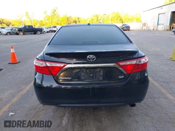 ✅ 2016 Toyota Camry SE • VIN: 4T1BF1FK6GU524290 • Лот: 43393196. Опубликован ранее на IAAI с пробегом Не указан. Бесплатный доступ к архиву аукционных продаж из США и подробный отчёт об истории автомобиля на DreamBid. Изображение 17.