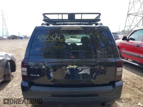 ✅ 2015 Jeep Patriot Altitude • VIN: 1C4NJRBB1FD331953 • Лот: 43550603. Опубликован ранее на IAAI с пробегом 164 352 миль. Бесплатный доступ к архиву аукционных продаж из США и подробный отчёт об истории автомобиля на DreamBid. Изображение 16.