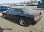 ✅ 2009 Dodge Challenger SE • VIN: 2B3LJ44V49H535544 • Lot: 48692864. Wystawiony na Copart z przebiegiem 158 793 mil. Bezpłatny archiwum sprzedaży aukcyjnych z USA i szczegółowy raport historii pojazdu na DreamBid. Zdjęcie 2.