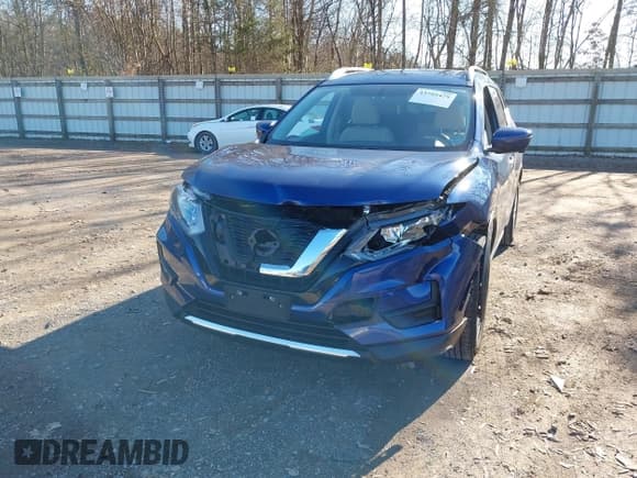 ✅ 2017 Nissan Rogue SV • VIN: 5N1AT2MV2HC735825 • Lot: 43795479. Listed on IAAI with 77,864 mi. Free auction sales archive from the USA and detailed vehicle history report at DreamBid. Image 6.