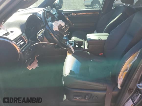 ✅ 2022 Lexus GX 460 Premium • VIN: JTJAM7BX8N5305278 • Лот: 90847295. Опубликован ранее на Copart с пробегом 48 668 миль. Бесплатный доступ к архиву аукционных продаж из США и подробный отчёт об истории автомобиля на DreamBid. Изображение 7.