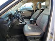 ✅ 2023 Ford Explorer XLT • VIN: 1FMSK7DH7PGA23526 • Lot: 91628945. Wystawiony na Copart z przebiegiem 59 497 mil. Bezpłatny archiwum sprzedaży aukcyjnych z USA i szczegółowy raport historii pojazdu na DreamBid. Zdjęcie 7.