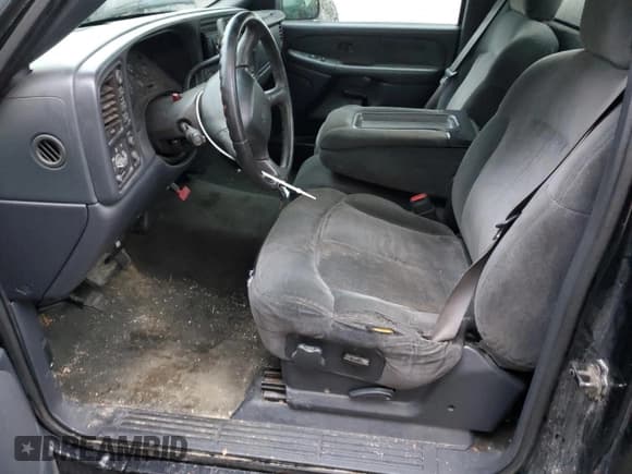 ✅ 2000 Chevrolet Silverado 1500 LS • VIN: 1GCEK14T3YZ368996 • Лот: 82080774. Опубликован ранее на Copart с пробегом 260 732 миль. Бесплатный доступ к архиву аукционных продаж из США и подробный отчёт об истории автомобиля на DreamBid. Изображение 7.