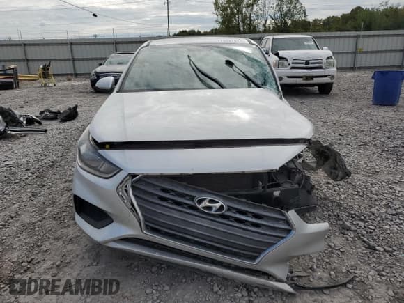 ✅ 2018 Hyundai Accent SEL • VIN: 3KPC24A32JE018581 • Лот: 73327424. Опубликован ранее на Copart с пробегом 81 198 миль. Бесплатный доступ к архиву аукционных продаж из США и подробный отчёт об истории автомобиля на DreamBid. Изображение 5.