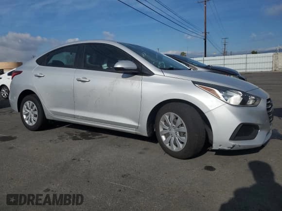 ✅ 2021 Hyundai Accent SE • VIN: 3KPC24A68ME151862 • Лот: 82445754. Опубликован ранее на Copart с пробегом 50 213 миль. Бесплатный доступ к архиву аукционных продаж из США и подробный отчёт об истории автомобиля на DreamBid. Изображение 4.