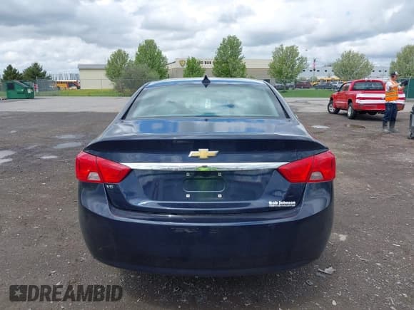 ✅ 2017 Chevrolet Impala LS • VIN: 2G11X5S37H9114091 • Lot: 42195746. Listed on IAAI with 49,846 mi. Free auction sales archive from the USA and detailed vehicle history report at DreamBid. Image 16.