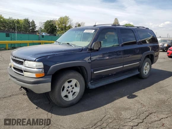 ✅ 2005 Chevrolet Suburban Z71 • VIN: 3GNFK16Z55G231910 • Lot: 68500355. Listed on Copart with 207,543 mi. Free auction sales archive from the USA and detailed vehicle history report at DreamBid. Image 1.