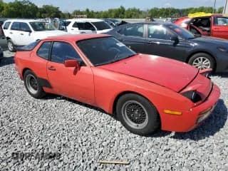 ✅ 1983 Porsche 944 • VIN: WP0AA0945DN453742 • Лот: 49583285. Опубликован ранее на Copart с пробегом 12 621 миль. Бесплатный доступ к архиву аукционных продаж из США и подробный отчёт об истории автомобиля на DreamBid. Изображение 4.