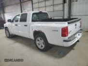✅ 2011 Ram Dakota Big Horn • VIN: 1D7RW3GP6BS708633 • Лот: 76830924. Опубликован ранее на Copart с пробегом 143 980 миль. Бесплатный доступ к архиву аукционных продаж из США и подробный отчёт об истории автомобиля на DreamBid. Изображение 2.