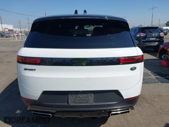 ✅ 2023 Land Rover Range Rover Sport SE • VIN: SAL1P9EU7PA138566 • Lot: 43411362. Listed on IAAI with 40,288 mi. Free auction sales archive from the USA and detailed vehicle history report at DreamBid. Image 16.