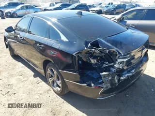✅ 2019 Honda Accord EX • VIN: 1HGCV1F4XKA174977 • Lot: 43563942. Wystawiony na IAAI z przebiegiem 162 211 mil. Bezpłatny archiwum sprzedaży aukcyjnych z USA i szczegółowy raport historii pojazdu na DreamBid. Zdjęcie 3.