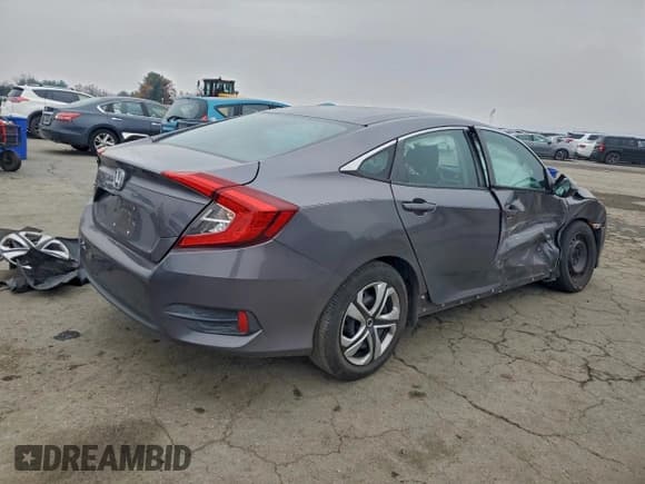 ✅ 2016 Honda Civic LX • VIN: 19XFC2F57GE220687 • Лот: 93369895. Опубликован ранее на Copart с пробегом 107 527 миль. Бесплатный доступ к архиву аукционных продаж из США и подробный отчёт об истории автомобиля на DreamBid. Изображение 3.