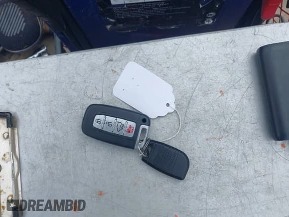 ✅ 2016 Hyundai Veloster • VIN: KMHTC6AD1GU248362 • Lot: 43031171. Listed on IAAI with 51,650 mi. Free auction sales archive from the USA and detailed vehicle history report at DreamBid. Image 11.