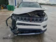 ✅ 2018 Jeep Compass Limited • VIN: 3C4NJCCB7JT368200 • Lot: 94983905. Wystawiony na Copart z przebiegiem 51 716 mil. Bezpłatny archiwum sprzedaży aukcyjnych z USA i szczegółowy raport historii pojazdu na DreamBid. Zdjęcie 5.