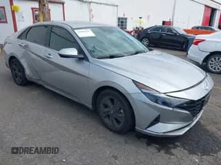 ✅ 2022 Hyundai Elantra SEL • VIN: 5NPLS4AGXNH060310 • Lot: 42996412. Listed on IAAI with 61,587 mi. Free auction sales archive from the USA and detailed vehicle history report at DreamBid. Image 1.