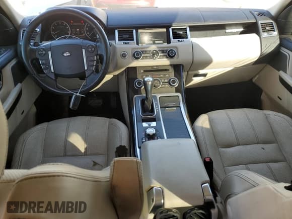 ✅ 2010 Land Rover Range Rover Sport SC • VIN: SALSH2E47AA255886 • Lot: 89543265. Wystawiony na Copart z przebiegiem 147 644 mil. Bezpłatny archiwum sprzedaży aukcyjnych z USA i szczegółowy raport historii pojazdu na DreamBid. Zdjęcie 8.