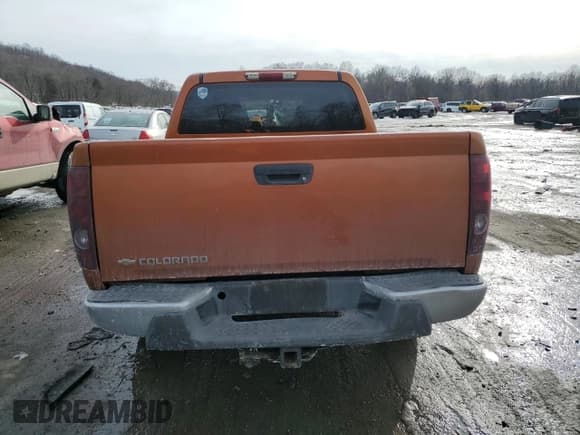 ✅ 2006 Chevrolet Colorado 1LT • VIN: 1GCDT136868130620 • Lot: 43404895. Wystawiony na Copart z przebiegiem Nie podano. Bezpłatny archiwum sprzedaży aukcyjnych z USA i szczegółowy raport historii pojazdu na DreamBid. Zdjęcie 6.