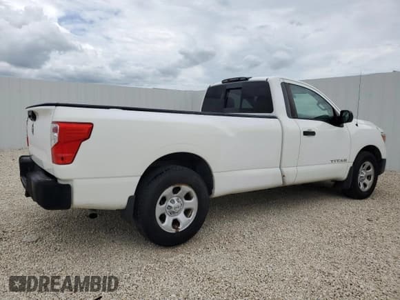✅ 2019 Nissan Titan S • VIN: 1N6AA1R70KN521908 • Lot: 69290525. Wystawiony na Copart z przebiegiem 62 691 mil. Bezpłatny archiwum sprzedaży aukcyjnych z USA i szczegółowy raport historii pojazdu na DreamBid. Zdjęcie 3.