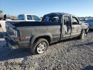 ✅ 2003 Chevrolet Silverado 1500 LS • VIN: 1GCEK19V63E259426 • Лот: 77240774. Опубликован ранее на Copart с пробегом 165 592 миль. Бесплатный доступ к архиву аукционных продаж из США и подробный отчёт об истории автомобиля на DreamBid. Изображение 3.