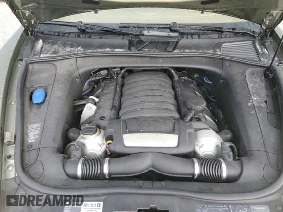 ✅ 2009 Porsche Cayenne S • VIN: WP1AB29P19LA41399 • Lot: 74455294. Listed on Copart with 94,586 mi. Free auction sales archive from the USA and detailed vehicle history report at DreamBid. Image 12.