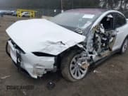 ✅ 2021 Tesla Model X Long Range Plus • VIN: 5YJXCDE2XMF319579 • Lot: 41324452. Wystawiony na IAAI z przebiegiem Nie podano. Bezpłatny archiwum sprzedaży aukcyjnych z USA i szczegółowy raport historii pojazdu na DreamBid. Zdjęcie 6.