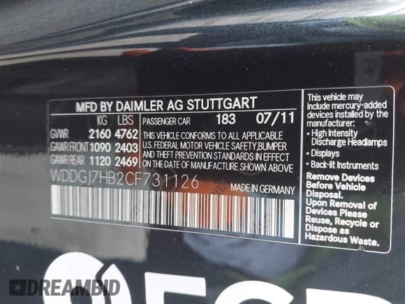 ✅ 2012 Mercedes-Benz C 63 AMG • VIN: WDDGJ7HB2CF731126 • Lot: 43455538. Wystawiony na IAAI z przebiegiem 88 707 mil. Bezpłatny archiwum sprzedaży aukcyjnych z USA i szczegółowy raport historii pojazdu na DreamBid. Zdjęcie 9.