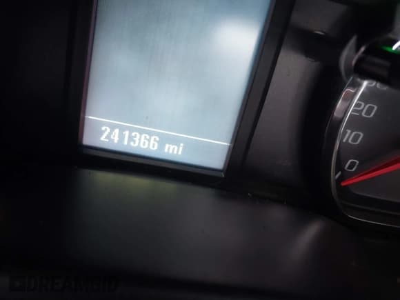 ✅ 2019 Chevrolet Silverado 2500HD Work Truck • VIN: 2GC2CREG8K1149824 • Lot: 41895440. Listed on IAAI with 241,366 mi. Free auction sales archive from the USA and detailed vehicle history report at DreamBid. Image 16.