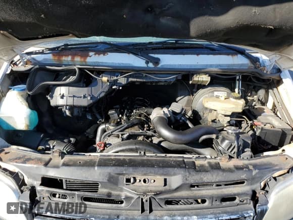 ✅ 2005 Freightliner Sprinter • VIN: WDYPD644X55808843 • Lot: 42859055. Listed on Copart with 312,164 mi. Free auction sales archive from the USA and detailed vehicle history report at DreamBid. Image 12.