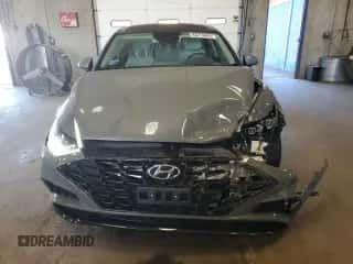 2020 Hyundai Sonata Limited with VIN 5NPEH4J20LH038051, listed as a Copart auction lot 84213465 with 55,366 mi miles and Salvage title. Bid and sale history available at DreamBid. Image 5.