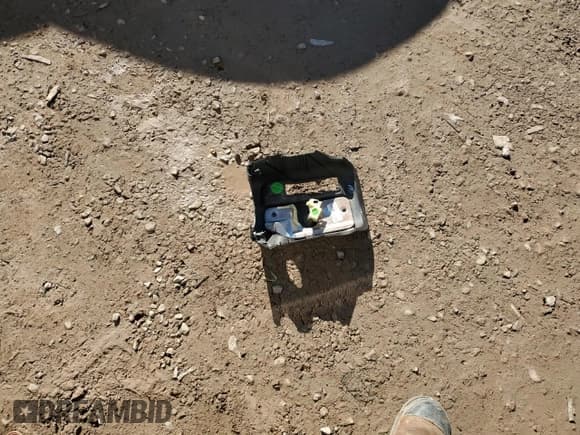 ✅ 2013 Hyundai Sonata GLS • VIN: 5NPEB4AC1DH702059 • Лот: 76273794. Опубликован ранее на Copart с пробегом 110 763 миль. Бесплатный доступ к архиву аукционных продаж из США и подробный отчёт об истории автомобиля на DreamBid. Изображение 12.