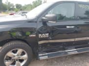 ✅ 2018 Ram 1500 Big Horn • VIN: 1C6RR7LT8JS158725 • Lot: 43053175. Wystawiony na IAAI z przebiegiem 77 773 mil. Bezpłatny archiwum sprzedaży aukcyjnych z USA i szczegółowy raport historii pojazdu na DreamBid. Zdjęcie 6.