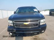 ✅ 2014 Chevrolet Tahoe LT • VIN: 1GNSCBE01ER235571 • Lot: 42403118. Listed on IAAI with 238,069 mi. Free auction sales archive from the USA and detailed vehicle history report at DreamBid. Image 12.