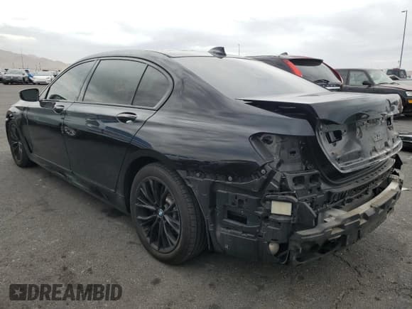 ✅ 2019 BMW 7 Series 750i xDrive • VIN: WBA7F2C56KB239203 • Lot: 69805375. Listed on Copart with 76,031 mi. Free auction sales archive from the USA and detailed vehicle history report at DreamBid. Image 2.