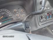 ✅ 2005 Chevrolet Silverado 1500 Work Truck • VIN: 1GCEC14X95Z253704 • Lot: 43699551. Listed on IAAI with 170,841 mi. Free auction sales archive from the USA and detailed vehicle history report at DreamBid. Image 11.