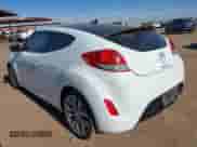 2013 Hyundai Veloster w/Black Int с VIN KMHTC6AD3DU157752, выставлен на аукционе IAAI как лот 43498644 с пробегом 235 559 миль миль и . История ставок и продаж доступна на DreamBid. Изображение 3.