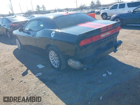 ✅ 2013 Dodge Challenger SXT • VIN: 2C3CDYAG5DH631358 • Lot: 41307511. Wystawiony na IAAI z przebiegiem 145 683 mil. Bezpłatny archiwum sprzedaży aukcyjnych z USA i szczegółowy raport historii pojazdu na DreamBid. Zdjęcie 3.