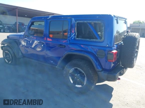 ✅ 2018 Jeep Wrangler Unlimited Rubicon • VIN: 1C4HJXFG0JW265626 • Lot: 43552072. Wystawiony na IAAI z przebiegiem 45 621 mil. Bezpłatny archiwum sprzedaży aukcyjnych z USA i szczegółowy raport historii pojazdu na DreamBid. Zdjęcie 3.