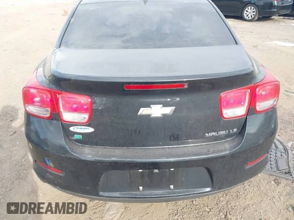 2015 Chevrolet Malibu LS с VIN 1G11B5SL1FF253247, выставлен на аукционе IAAI как лот 43256437 с пробегом 180 086 миль миль и . История ставок и продаж доступна на DreamBid. Изображение 16.