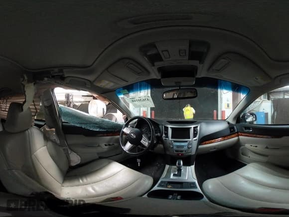 ✅ 2011 Subaru Outback Limited Power Moon • VIN: 4S4BRCLC3B3352881 • Lot: 43630168. Wystawiony na IAAI z przebiegiem 200 208 mil. Bezpłatny archiwum sprzedaży aukcyjnych z USA i szczegółowy raport historii pojazdu na DreamBid. Zdjęcie 18.