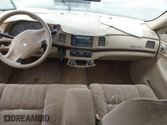 ✅ 2000 Chevrolet Impala • VIN: 2G1WF55E3Y9272434 • Lot: 42285330. Wystawiony na IAAI z przebiegiem 123 397 mil. Bezpłatny archiwum sprzedaży aukcyjnych z USA i szczegółowy raport historii pojazdu na DreamBid. Zdjęcie 16.