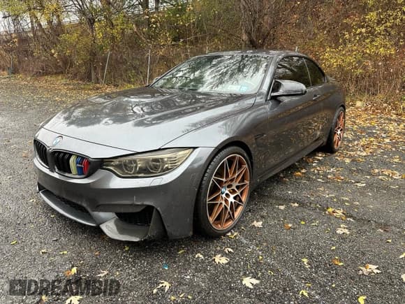✅ 2017 BMW M4 • VIN: WBS3U9C54HP970975 • Лот: 92479815. Опубликован ранее на Copart с пробегом 186 526 миль. Бесплатный доступ к архиву аукционных продаж из США и подробный отчёт об истории автомобиля на DreamBid. Изображение 1.