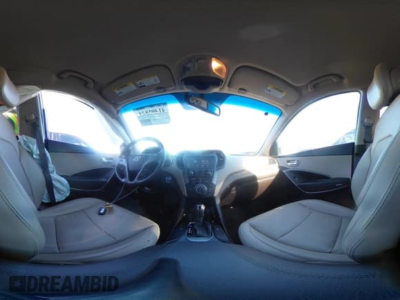 ✅ 2018 Hyundai Santa Fe Limited • VIN: 5XYZUDLA0JG566016 • Лот: 41405824. Опубликован ранее на IAAI с пробегом 81 218 миль. Бесплатный доступ к архиву аукционных продаж из США и подробный отчёт об истории автомобиля на DreamBid. Изображение 18.