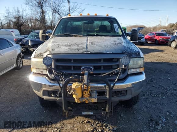 ✅ 2004 Ford F-250 XL • VIN: 1FTNF21L24EB36308 • Lot: 84531944. Listed on Copart with Not provided. Free auction sales archive from the USA and detailed vehicle history report at DreamBid. Image 5.
