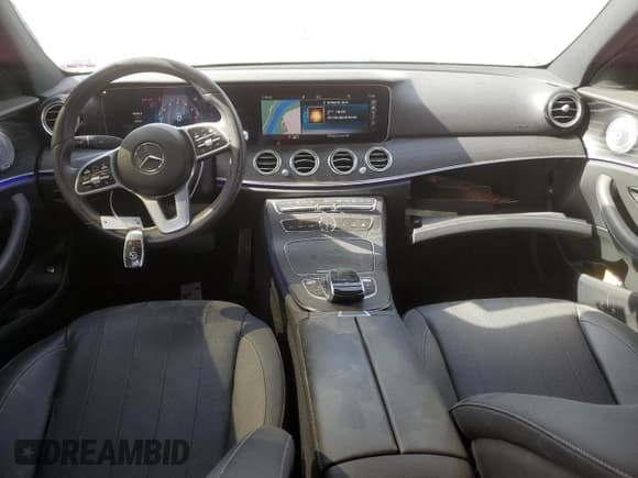 ✅ 2020 Mercedes-Benz E 350 • VIN: W1KZF8DBXLA827458 • Lot: 57173505. Listed on Copart with 37,147 mi. Free auction sales archive from the USA and detailed vehicle history report at DreamBid. Image 8.