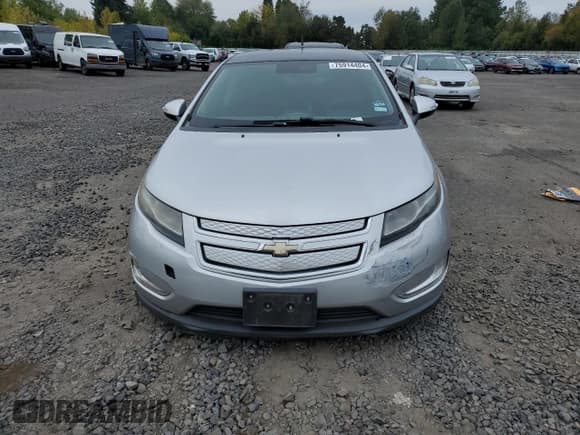 ✅ 2012 Chevrolet Volt • VIN: 1G1RA6E49CU105015 • Lot: 75914404. Wystawiony na Copart z przebiegiem 123 425 mil. Bezpłatny archiwum sprzedaży aukcyjnych z USA i szczegółowy raport historii pojazdu na DreamBid. Zdjęcie 5.